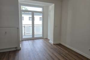 **Hochwertig sanierte Wohnung – Balkon inklusive**