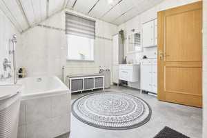 Einladendes Einfamilienhaus mit großzügigem Garten – Der perfekte Ort zum Entspannen! – Augsburg (Kreis) – Vorschaubild 10