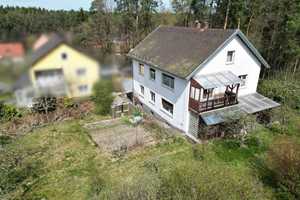 Charmantes Zweifamilienhaus mit Potenzial zur Verwirklichung Ihrer Wohnträume – Schwandorf (Kreis) – Vorschaubild 2