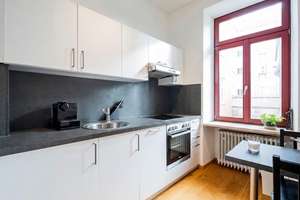*KÄUFER-PROVISIONSFREI*: Moderne 2-ZKB mit Balkon in denkmalgeschütztem Altbau – Die vollständige Adresse der Immobilie erhältst du vom Anbieter., 86152 Georgs- und Kreuzviertel, Augsburg – Vorschaubild 2