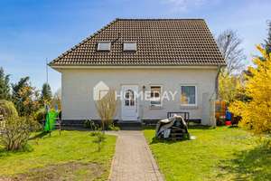 Ihr Zuhause mit Perspektive: Wohnen für Gewerbetreibende auf großzügigem Grundstück – Die vollständige Adresse der Immobilie erhältst du vom Anbieter., 23936 Grevesmühlen – Vorschaubild 4