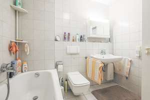Ideale Kapitalanlage! Solide vermietete 2-Zimmer-Wohnung mit Balkon und Stellplatz in Bonn-Beuel – Die vollständige Adresse der Immobilie erhältst du vom Anbieter., 53229 Pützchen/Bechlinghoven, Bonn – Vorschaubild 17