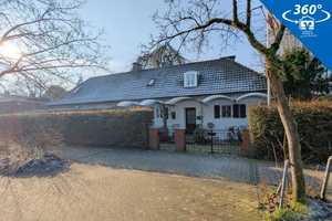 Historische Villa mit großem Grundstück und Hallenbad
Zentrale und ruhige Lage von Rhede – Borken (Kreis) – Vorschaubild 1