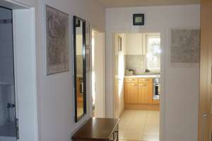 Helle und ruhige 2-Zimmer-Dachgeschoßwohnung (frei) im Münchner Süden mit Alpenblick – Sankt-Wendel-Straße 45, 81379 Thalkirchen, München – Vorschaubild 9