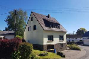 Knuffiges Haus für die ganze Familie !!!! – Die vollständige Adresse der Immobilie erhältst du vom Anbieter., 57632 Peterslahr – Vorschaubild 3