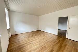 Wohnen oder investieren – 3-Zimmer-Wohnung mit Balkon & Großgarage in zentraler Lage von Zweibrücken – Die vollständige Adresse der Immobilie erhältst du vom Anbieter., 66482 Stadtmitte, Zweibrücken – Vorschaubild 8