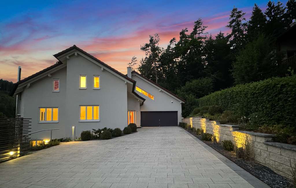 Immobilie in Immendingen - Stilvolles Architektenhaus in Premiumlage - Bild 1