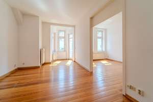 Sofort bezugsfrei! Charmante 3,5-Zimmer-Altbauwohnung mit zwei Balkonen am Rostocker Stadthafen – Die vollständige Adresse der Immobilie erhältst du vom Anbieter., 18057 Kröpeliner-Tor-Vorstadt, Rostock – Vorschaubild 18