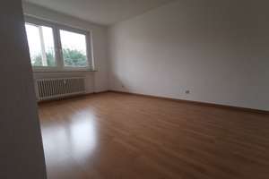 Neu Renovierte 3 1/2 Z.-Whg. (K/D/B) mit Balkon, Nähe Stadtgarten & Allg. Krankenhaus – Christian-Rohlfs-Str. 13, 58089 Wehringhausen, Hagen – Vorschaubild 3