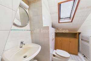 Ein Haus für Familie und neue Kapitel. – Die vollständige Adresse der Immobilie erhältst du vom Anbieter., 60529 Schwanheim, Frankfurt am Main – Vorschaubild 18