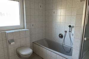 Helle 2,5-Zimmer Galerie-Wohnung mit Balkon und EBK in Nürnberg/Boxdorf für Single oder Paar – Die vollständige Adresse der Immobilie erhältst du vom Anbieter., 90427 Boxdorf, Nürnberg – Vorschaubild 13