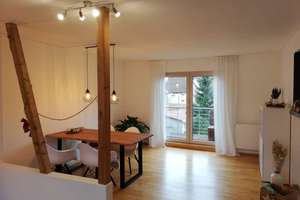 2-Zi-Wohnung im grünem Zentrum von Zuffenhausen mit großem Gartenanteil – Die vollständige Adresse der Immobilie erhältst du vom Anbieter., 70435 Zuffenhausen-Mitte, Stuttgart – Vorschaubild 2