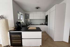 Moderne Doppelhaushälfte mit Weitblick – Die vollständige Adresse der Immobilie erhältst du vom Anbieter., 71134 Aidlingen – Vorschaubild 7