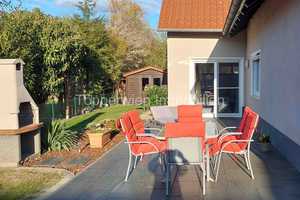 Zweifamilienhaus provisionsfrei, Top-Renoviert, Sauna, Keller, Doppelgarage, Terrassen – Lerchenring 11, 31246 Peine (Kreis) – Vorschaubild 3
