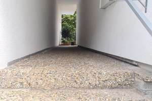 Kurze Wege...! Innenstadtlage 4-5 Zi. ETW zur Eigennutz. od. als Kapitalanl. v. RT mit Garage! – Die vollständige Adresse der Immobilie erhältst du vom Anbieter., 72764 Reutlingen-Mitte, Reutlingen – Vorschaubild 3