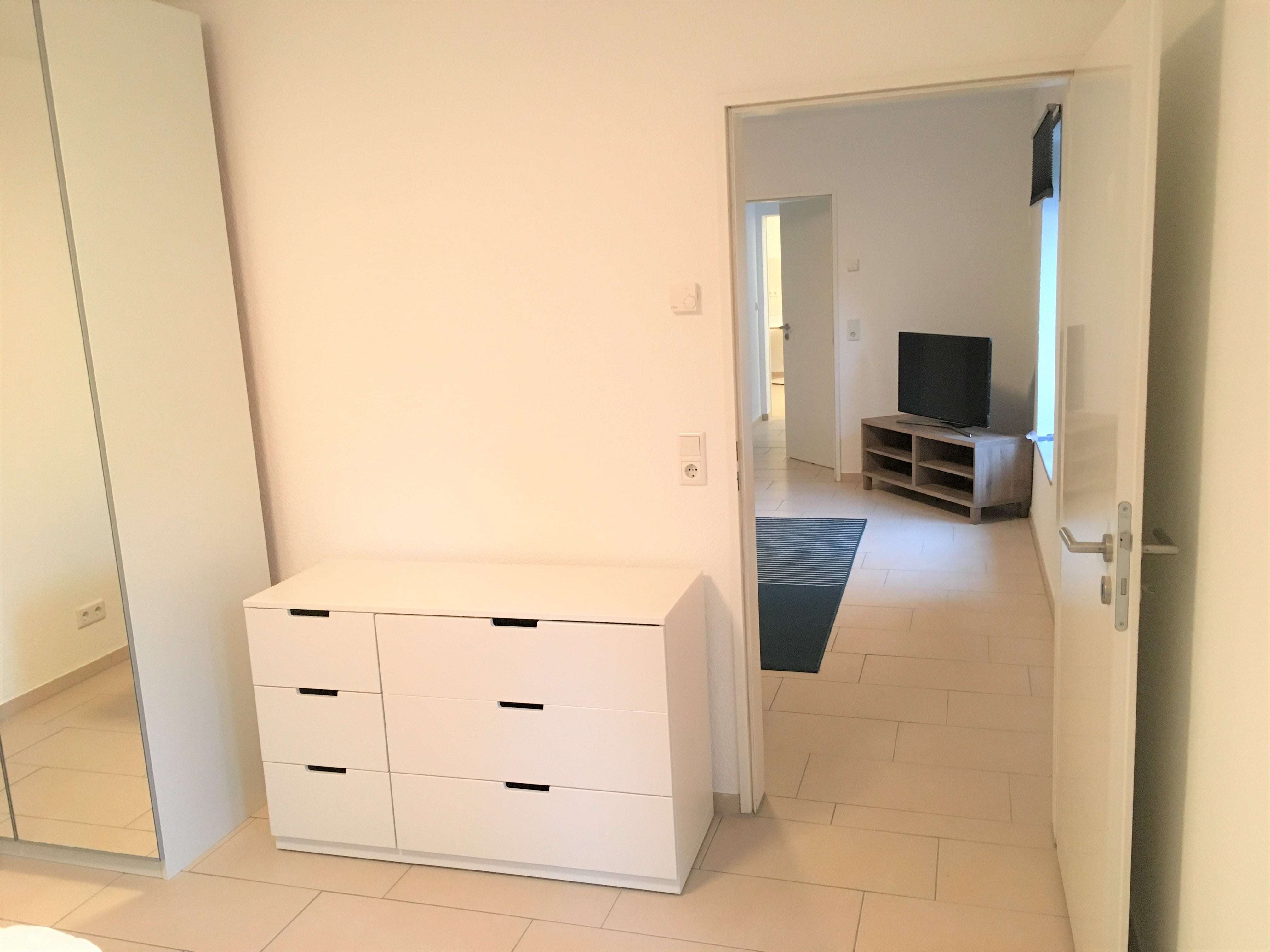 Frankfurt-Nordend: Möblierte 2 - Zimmerwohnung in Bestlage!, Frankfurt am Main – Bild 4