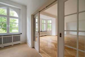 Rheinfront Df.-Golzheim: Herrschaftliches Stadtpalais mit 4 Großwohnungen – 40474 Golzheim, Düsseldorf – Vorschaubild 10
