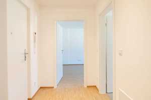 Schöne 2-Zimmer-Wohnung + Balkon + Parkett – Fliederhof 11, 4347 Leipzig – Vorschaubild 4