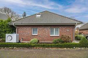 Moderner Wohnkomfort! EFH mit neuer Wärmepumpe, Solaranlage, Smarthome und vielem mehr – Pinneberg (Kreis) – Vorschaubild 19