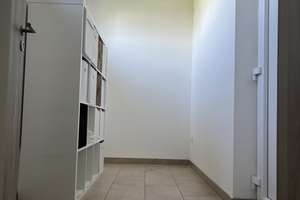 Neues Kapitel in Neuching: Helle möblierte 2-Zimmer-Wohnung mit Terrasse – Weidenweg 1a, 85467 Neuching – Vorschaubild 5