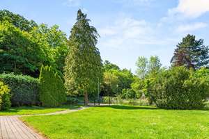 Stilvolles 3-Parteien-Anwesen am Waldrand mit Blick über Kassel – Die vollständige Adresse der Immobilie erhältst du vom Anbieter., 34130 Harleshausen, Kassel – Vorschaubild 3