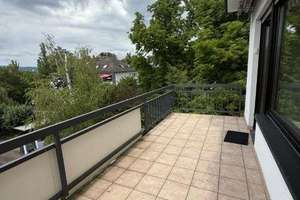 Helle 3 Zi.-Whg., großer Balkon, TGL-Bad, G-WC, in begrünter Lage – Solmsstrasse 12, 65189 Südost, Wiesbaden – Vorschaubild 3