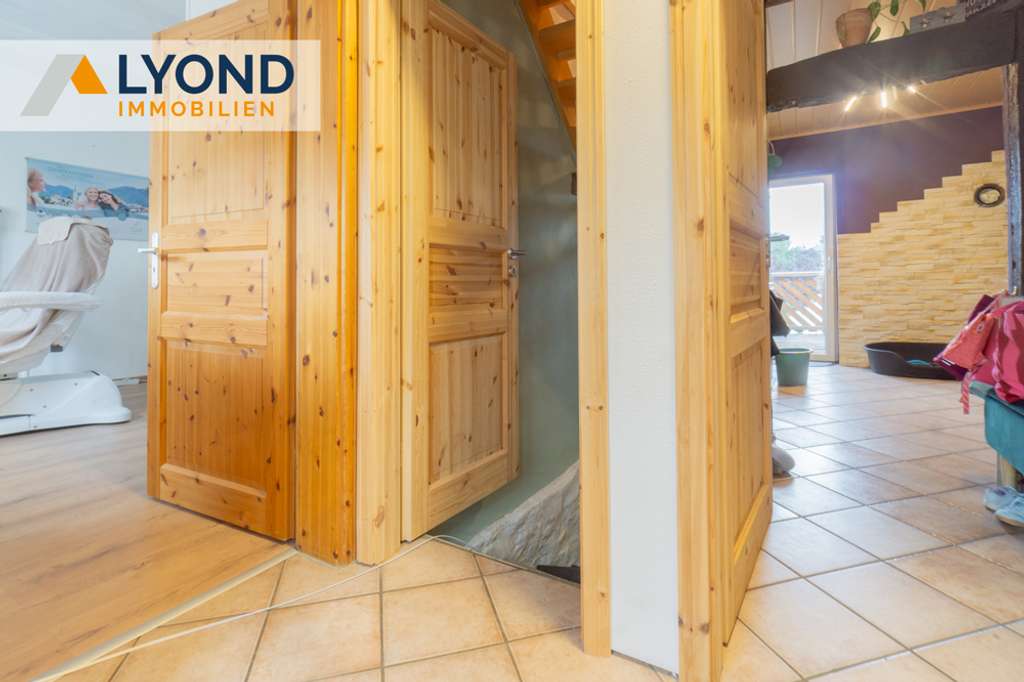 Immobilie in Diemelstadt - Ruhige Lage! Charmantes Fachwerkhaus mit Garten in Diemelstadt-Hesperinghausen! - Bild 2