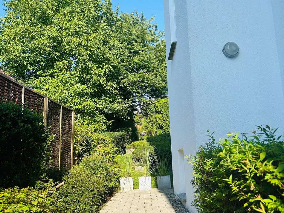 Weg zum Haus