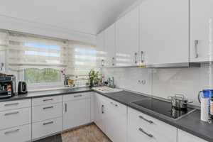 Property thumbnail 35