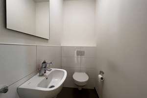 Familienfreundliche 4 Zimmerwohnung mit Terrasse zur Miete in Lübeck - Wentzel Dr. – Juistweg 32, 23554 Sankt Lorenz Nord, Lübeck – Vorschaubild 8