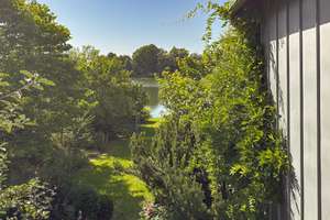 Ein "Kunststück" am See – vielseitiges Haus mit wunderschönem Garten und eigenem, 30m langem Ufer... – Die vollständige Adresse der Immobilie erhältst du vom Anbieter., 23714 Malente – Vorschaubild 18
