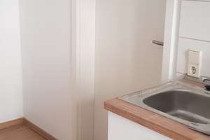 Charmante 1-Zimmer-Wohnung in Leipzig 46,5 m² mit EBK, Nähe Zentrum, v.privat – 4315 Neustadt-Neuschönefeld, Leipzig – Vorschaubild 6