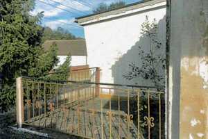 DENKMALGESCHÜTZTES ENSEMBLE - 4 GEBÄUDE (6 DOPPELHAUSHÄLFTEN + 1 EINFAMILIENHAUS) - SANIERUNGSBEDARF – Märkisch-Oderland (Kreis) – Vorschaubild 5