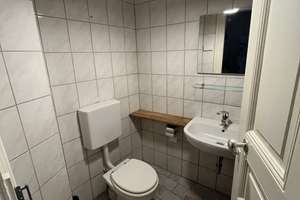Großzügige Altbauwohnung in Alt-Saarbrücken Hohenzollernstr. – Die vollständige Adresse der Immobilie erhältst du vom Anbieter., 66117 Alt-Saarbrücken, Saarbrücken – Vorschaubild 14