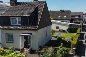 Charmante Doppelhaushälfte mit Garage und großem Potenzial in Bönen – Die vollständige Adresse der Immobilie erhältst du vom Anbieter., 59199 Bönen – Vorschaubild 17