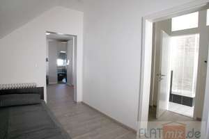 FLATmix.de / Nähe Rathaus, Komplett möbliertes 2-Raum-DG-Apartment im Altbau... – Die vollständige Adresse der Immobilie erhältst du vom Anbieter., 33602 Mitte, Bielefeld – Vorschaubild 6