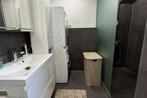 Stilvoll modernisiert: 4,5-Zimmer-Wohnung in Neckartenzlingen – Teckstrasse 3, 72654 Neckartenzlingen – Vorschaubild 4