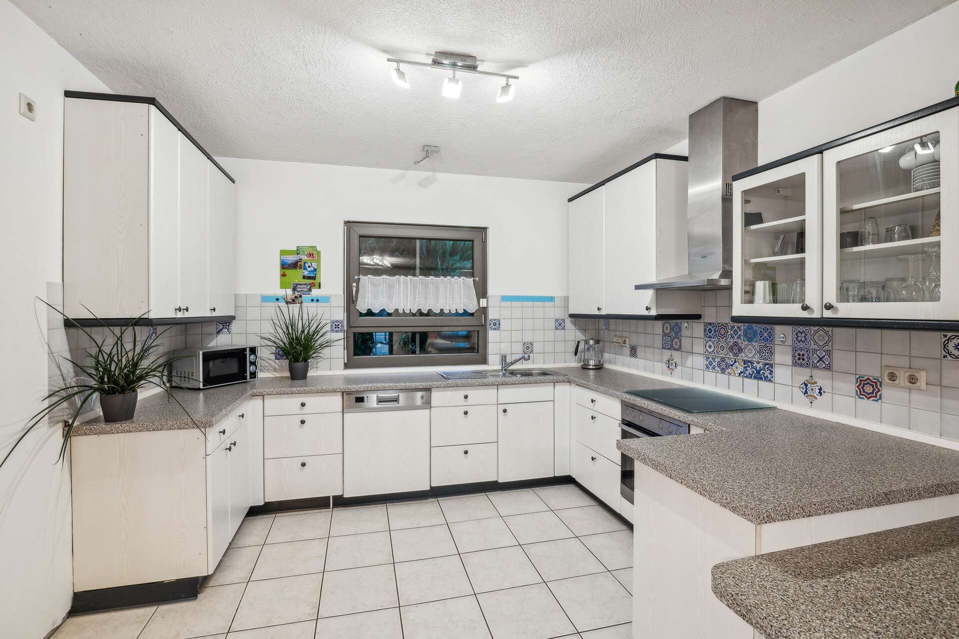 Immobilie in Niederstaufenbach - Charmantes Einfamilienhaus mit großem Grundstück und Möglichkeit zur Einliegerwohnung - Bild 5