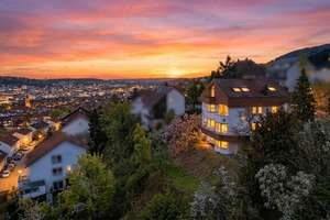 2 bis 3 Familienhaus in exklusiver Höhenlage von Stuttgart – Großzügiges Anwesen mit Pool – Die vollständige Adresse der Immobilie erhältst du vom Anbieter., 70180 Weinsteige, Stuttgart – Vorschaubild 3