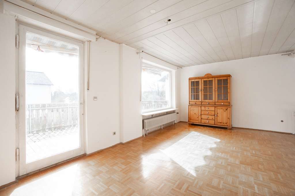 Immobilie in Bad Schussenried - Zwei Haushälften, grenzenlose Möglichkeiten: Wohnen, Vermieten oder Generationen vereinen - Bild 3