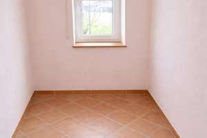 Großzügiges Einfamilienhaus mit weitläufigem Garten, Südterrasse und vielseitigem Raumangebot – Die vollständige Adresse der Immobilie erhältst du vom Anbieter., 83052 Bruckmühl – Vorschaubild 13