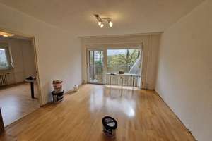 Renovierte 3-Zimmer Wohnung im 2. OG mit Aufzug in Köln-Zündorf