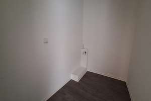 **Wohnglück auf 2 Zimmern - frisch saniert & mit Balkon** – 39128 Neustädter Feld, Magdeburg – Vorschaubild 10