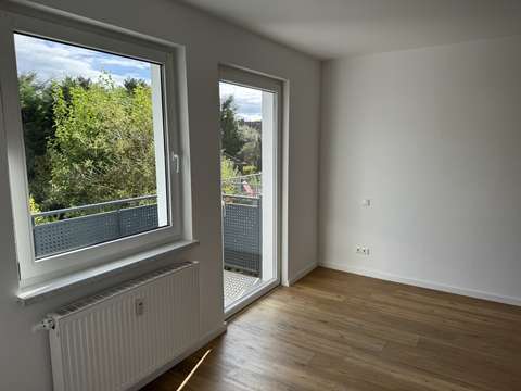 Sanierte Wohnung mit discount Balkon