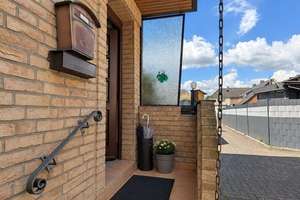 Gemütliches Reihenendhaus mit großem Garten, Terrasse, Garage und viel Nutzfläche – Bechsteinstraße 52, 45883 Heßler, Gelsenkirchen – Vorschaubild 3
