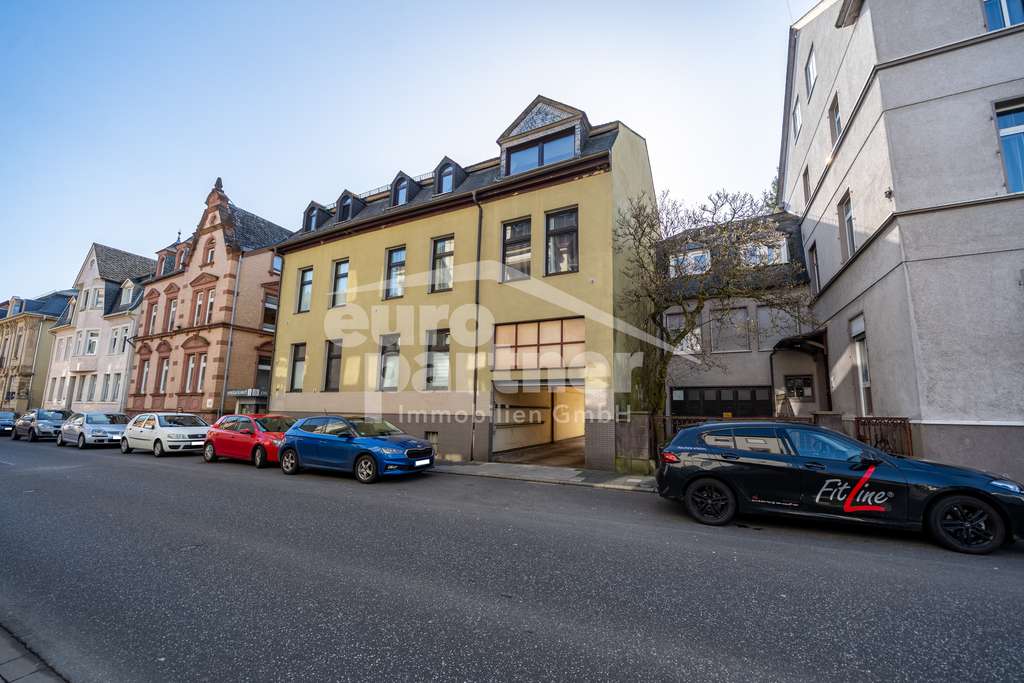 Immobilie in Idar-Oberstein - 3-Parteienhaus im Zentrum von Idar! - Bild 1