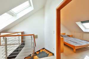 Leben und arbeiten in einem großzügigen Reiheneckhaus mit Anbau – Hainbuchenstraße 18, 82024 München (Kreis) – Vorschaubild 23