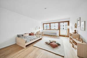 Property thumbnail 12