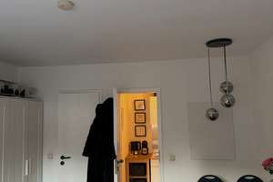 1 Zimmer, Einbauküchenzeile, Bad, Uni-Nähe in MZ-Bretzenheim - Ideal für Studenten – Ulrichstraße 35, 55128 Bretzenheim, Mainz – Vorschaubild 5