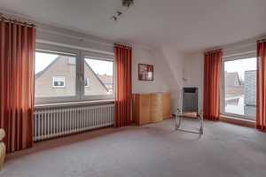 Zweifamilienhaus auf großem Grundstück – Viel Platz für individuelle Gestaltungsmöglichkeiten – Oldenburg (Kreis) – Vorschaubild 23